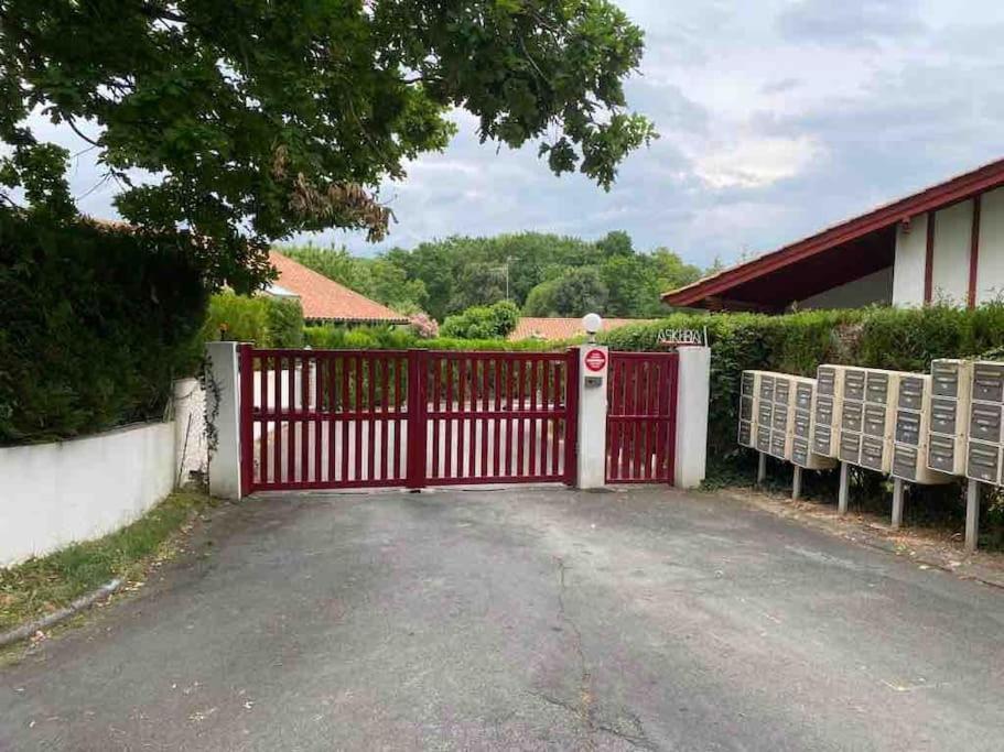 Casa Romantica En Hendaya Villa Exteriör bild